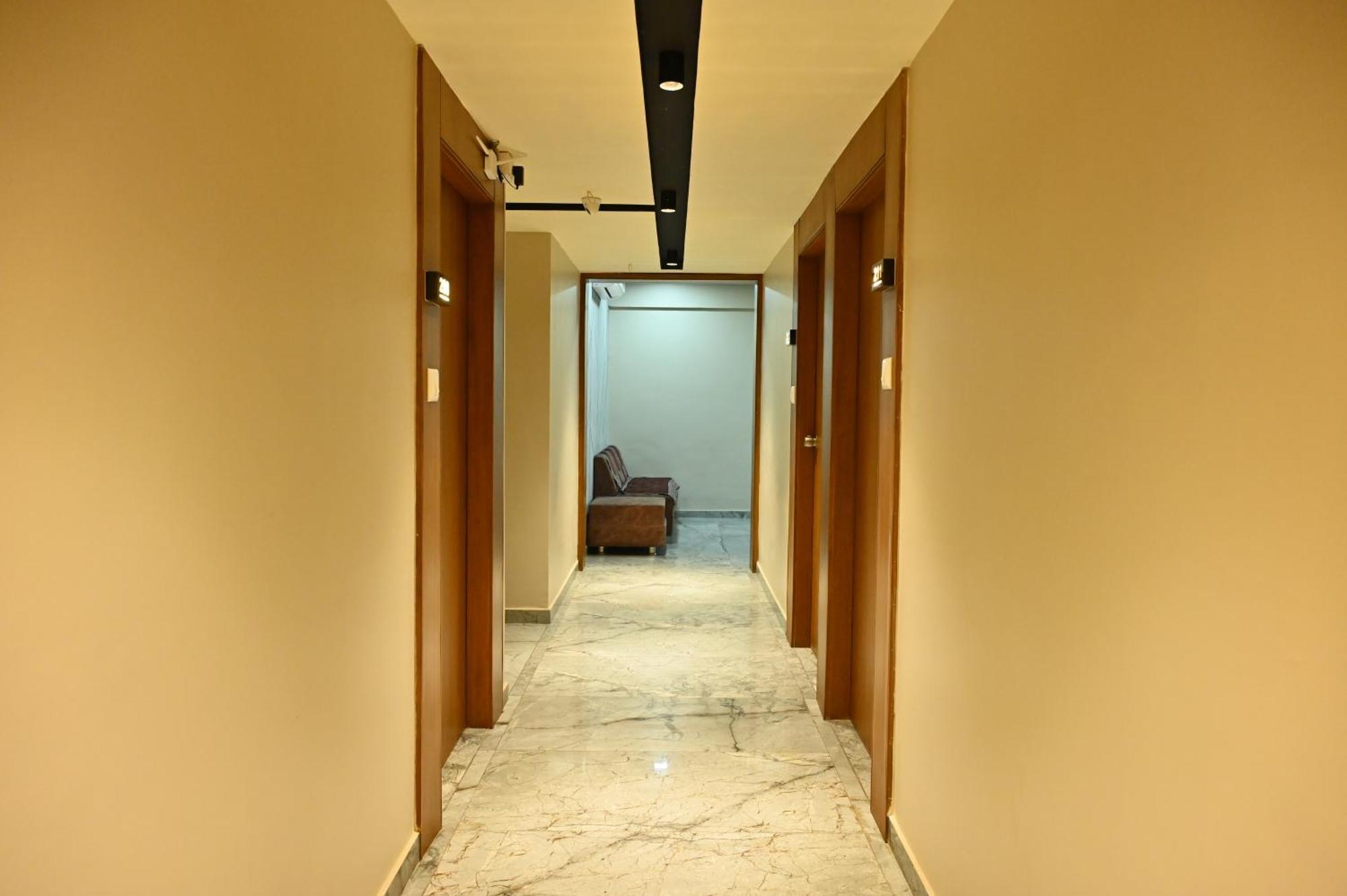 Hotel Sury Villa Ahmedabad Exterior photo