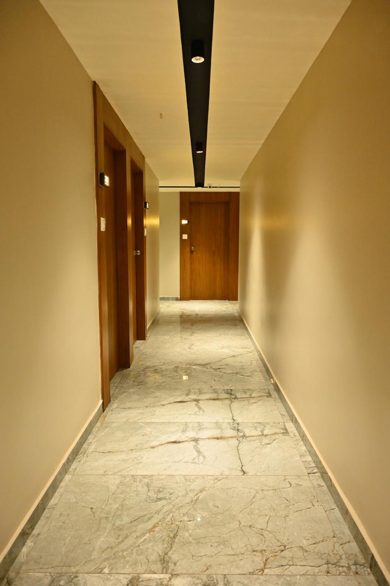 Hotel Sury Villa Ahmedabad Exterior photo